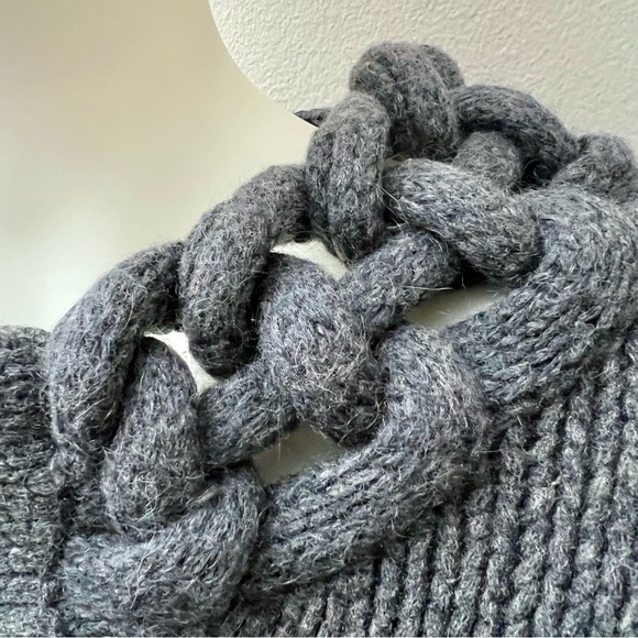 ROBERTA SCARPA Grey 100% Wool Knitted Poncho Made in ITALY Size M fits S-M - Picture 5 of 7